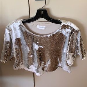 Lovers & Friends size L silver & white sequin crop